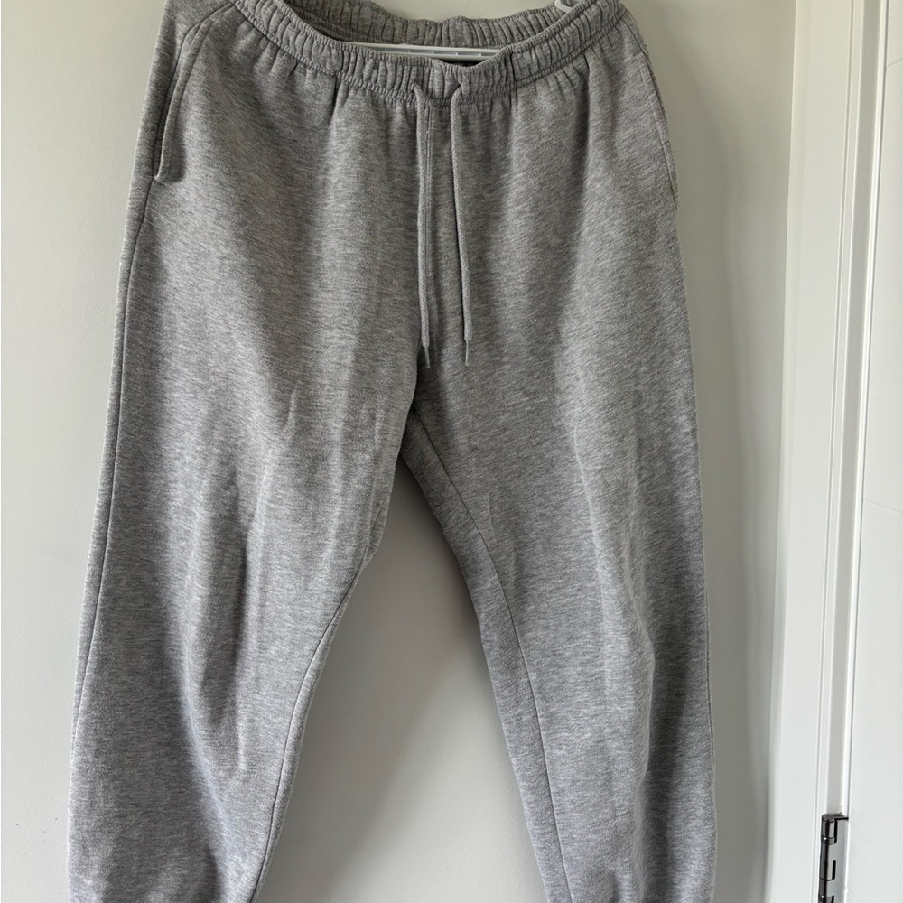 Urban Planet Gray Ankle Cropped Pants